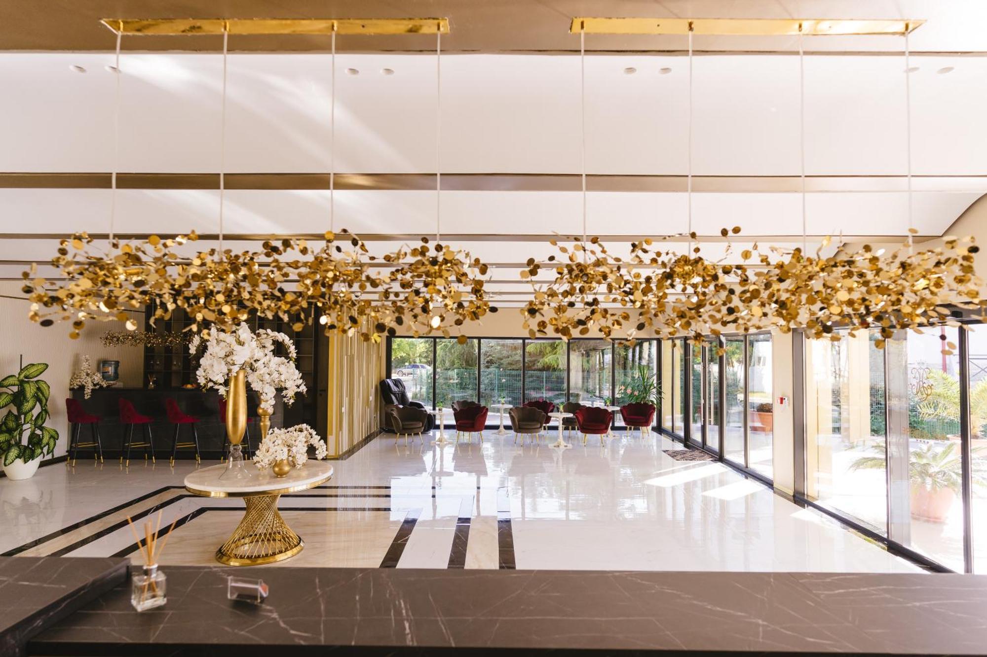 Hotel Belvedere 艾福雷诺德 外观 照片